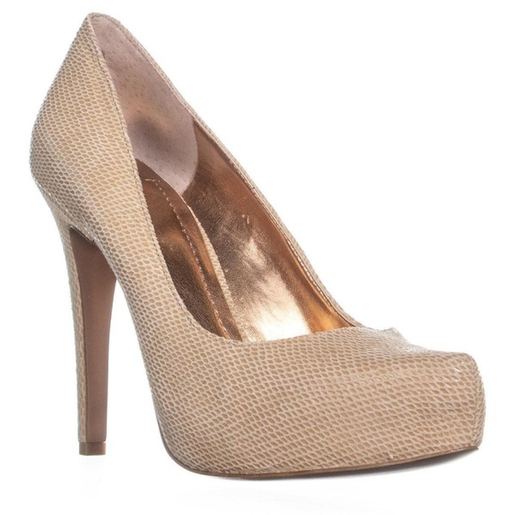 BCBG Parade Suede Nude Platform Pumps Heels 8.5 38 - Picture 5 of 5